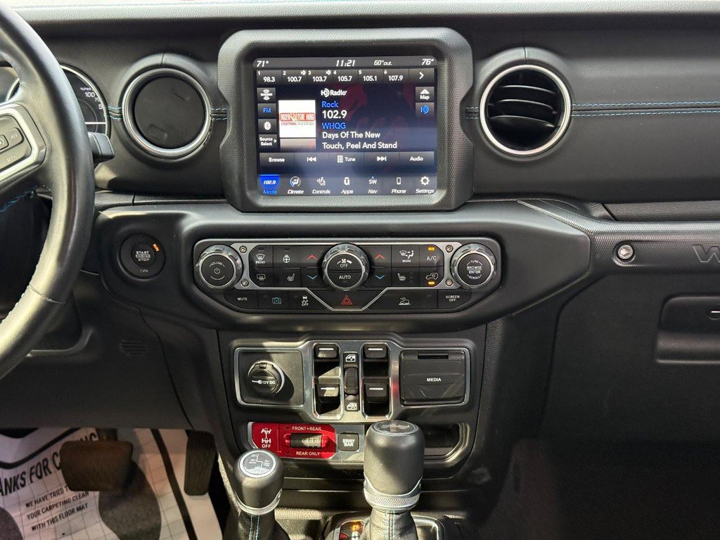 Used 2023 Jeep Wrangler Unlimited Rubicon 4xe w/ Cold Weather Group AWD/4WD image 8