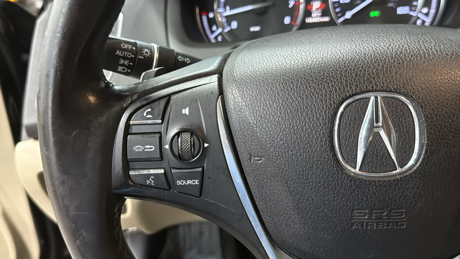 Used 2015 Acura TLX w/ Technology Package FWD image 12
