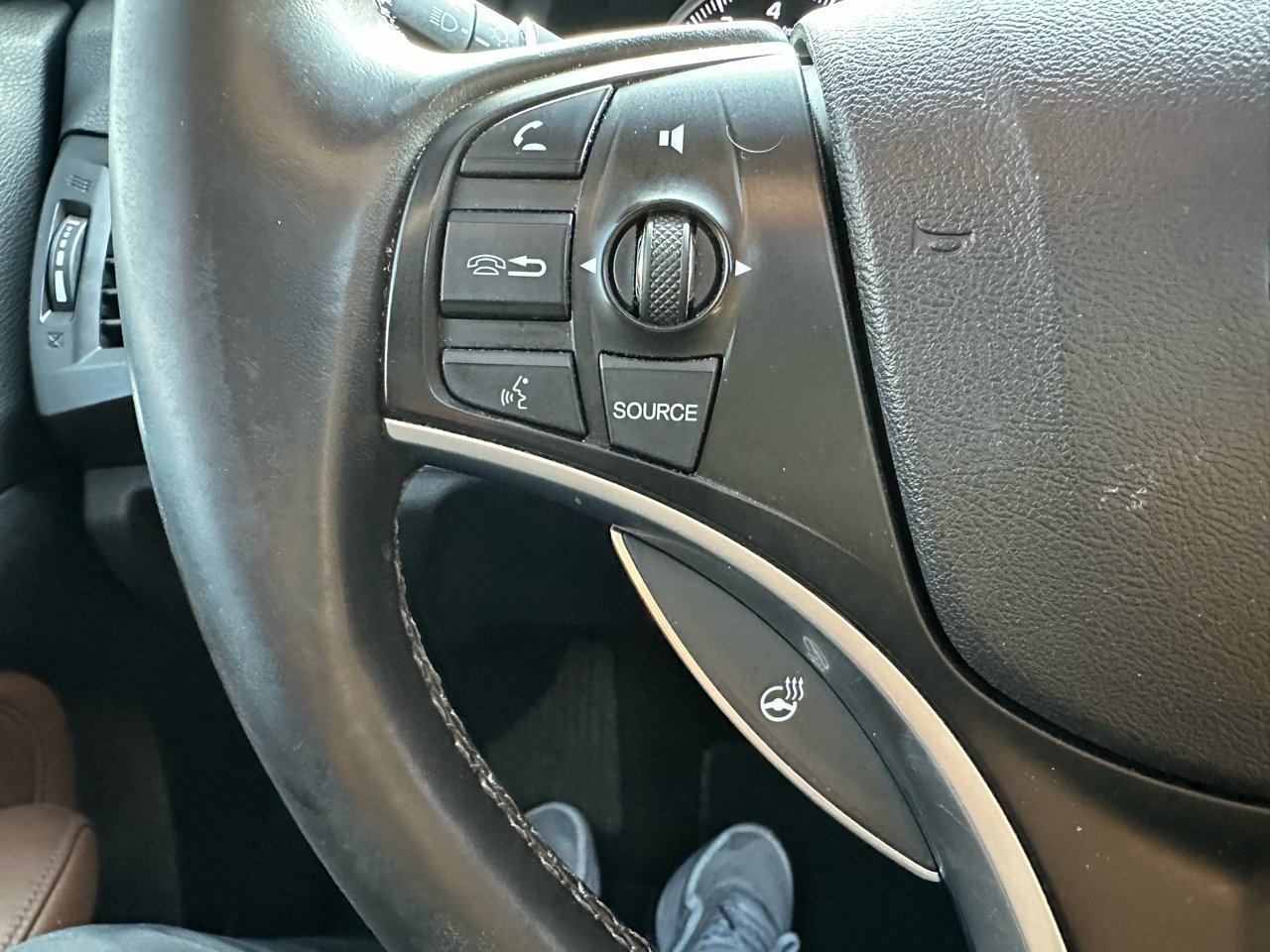 Used 2019 Acura MDX SH-AWD w/ Advance Package image 28