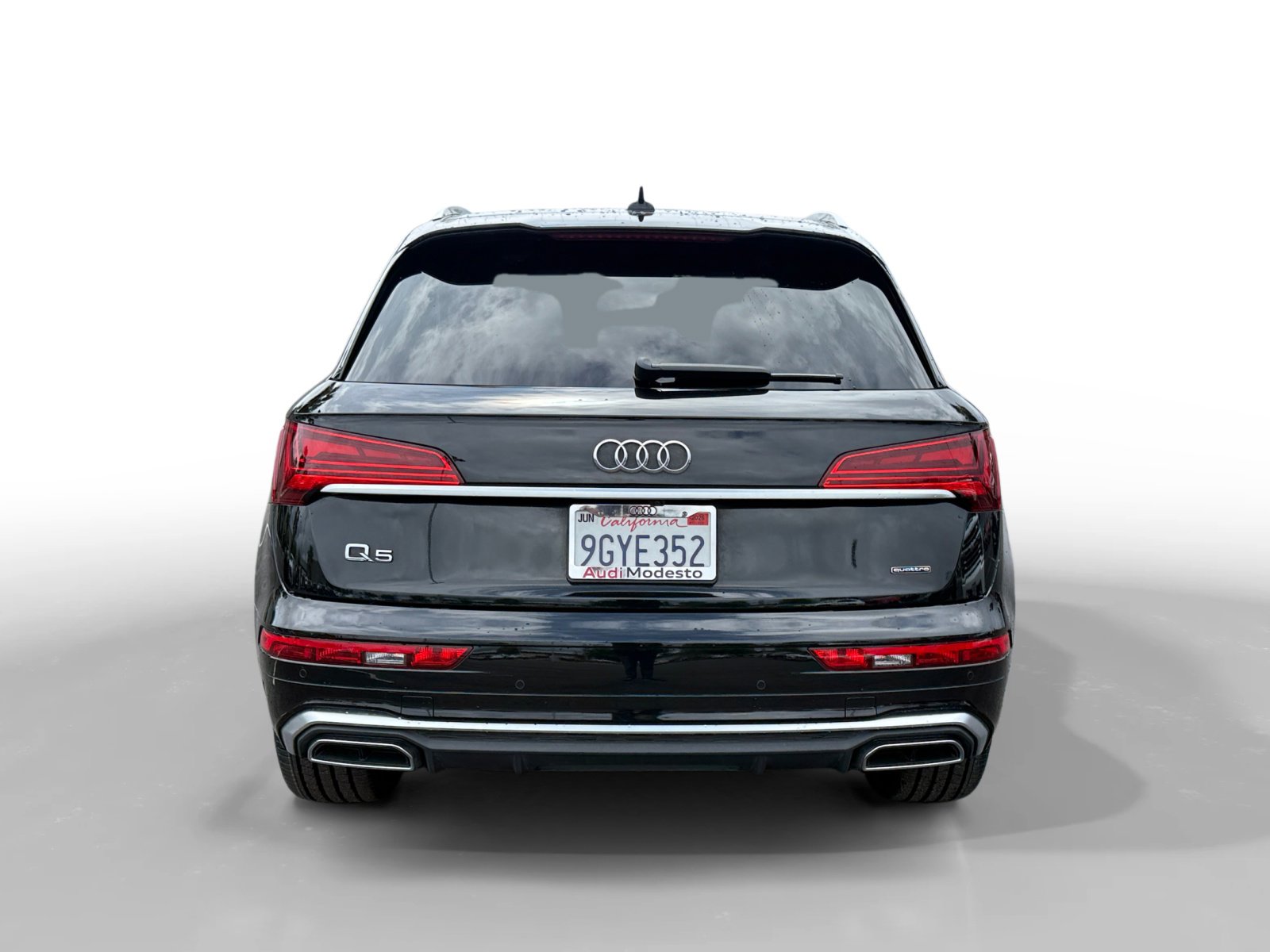 Used 2023 Audi Q5 2.0T Premium Plus w/ Premium Plus Package AWD/4WD image 4