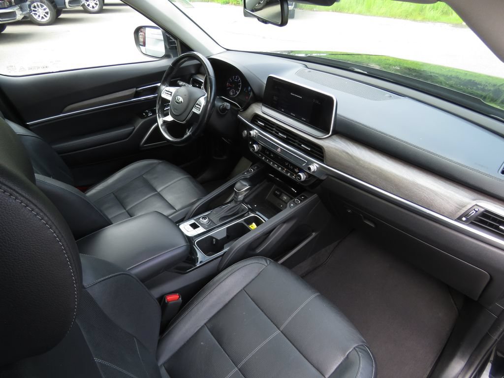Used 2021 Kia Telluride EX AWD/4WD image 14