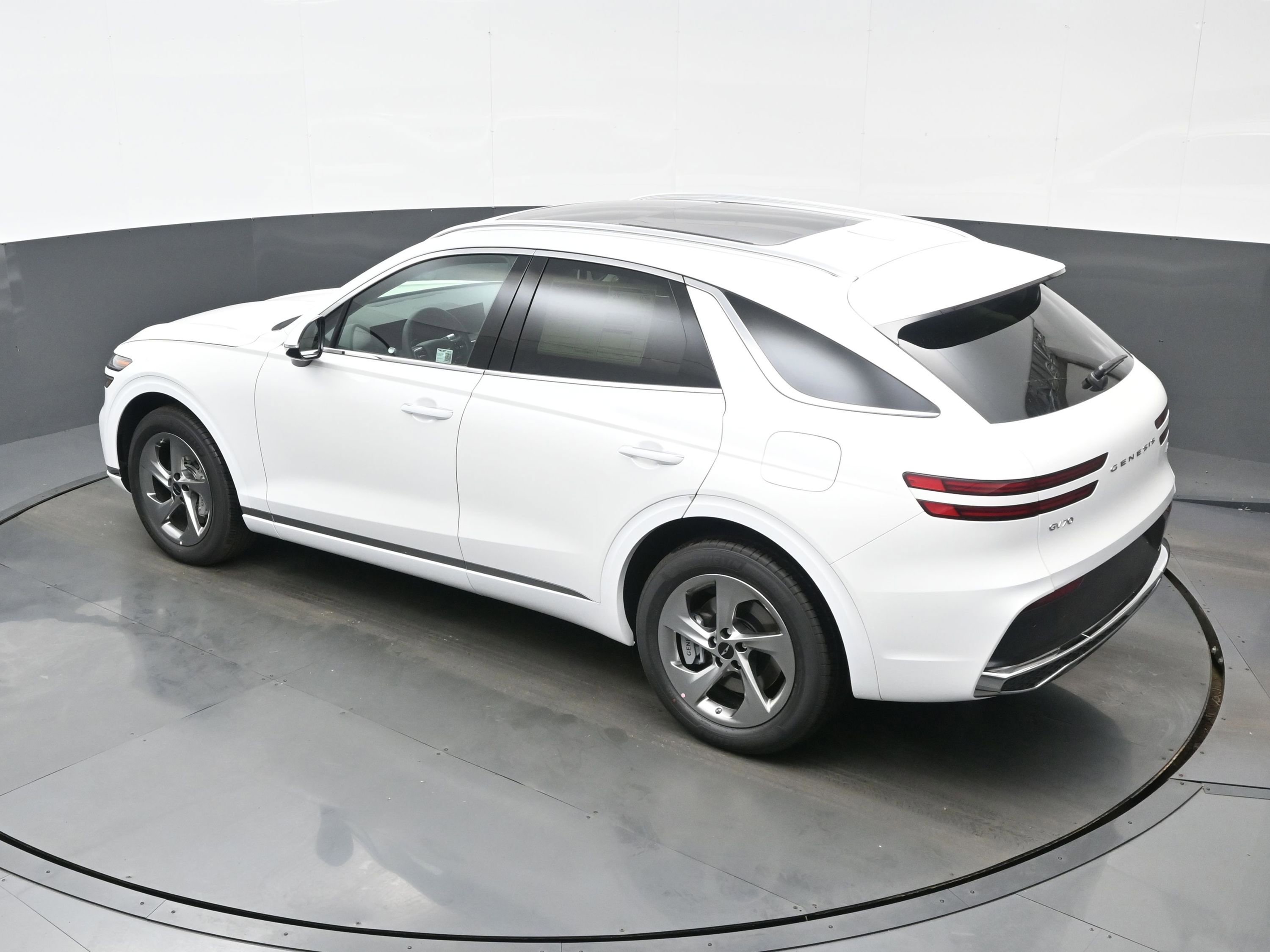 Certified 2026 Genesis GV70 2.5T Select image 20