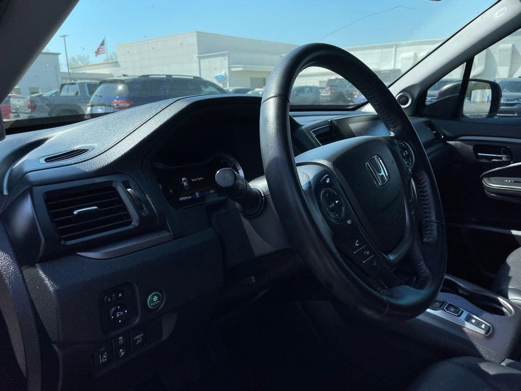 Certified 2023 Honda Ridgeline RTL image 29