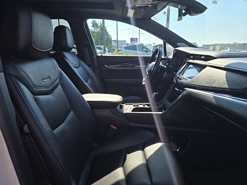 Used 2024 Cadillac XT5 Premium Luxury FWD image 38