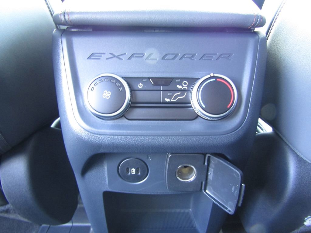 New 2026 Ford Explorer Active image 37