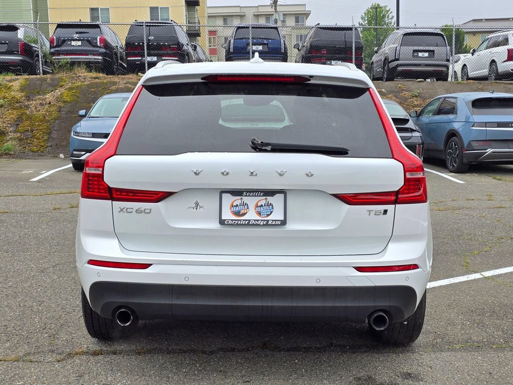 Used 2020 Volvo XC60 T5 Momentum AWD/4WD image 6