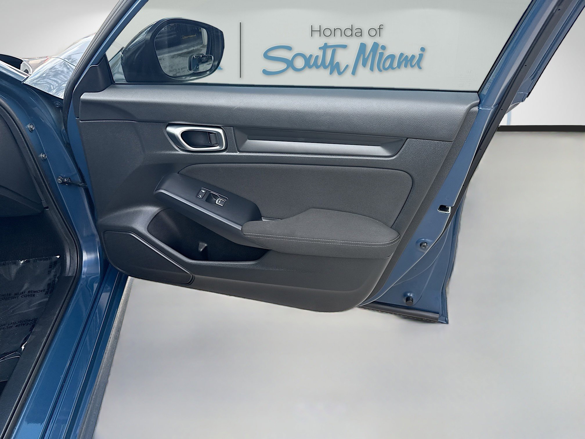 Certified 2025 Honda Civic LX image 32