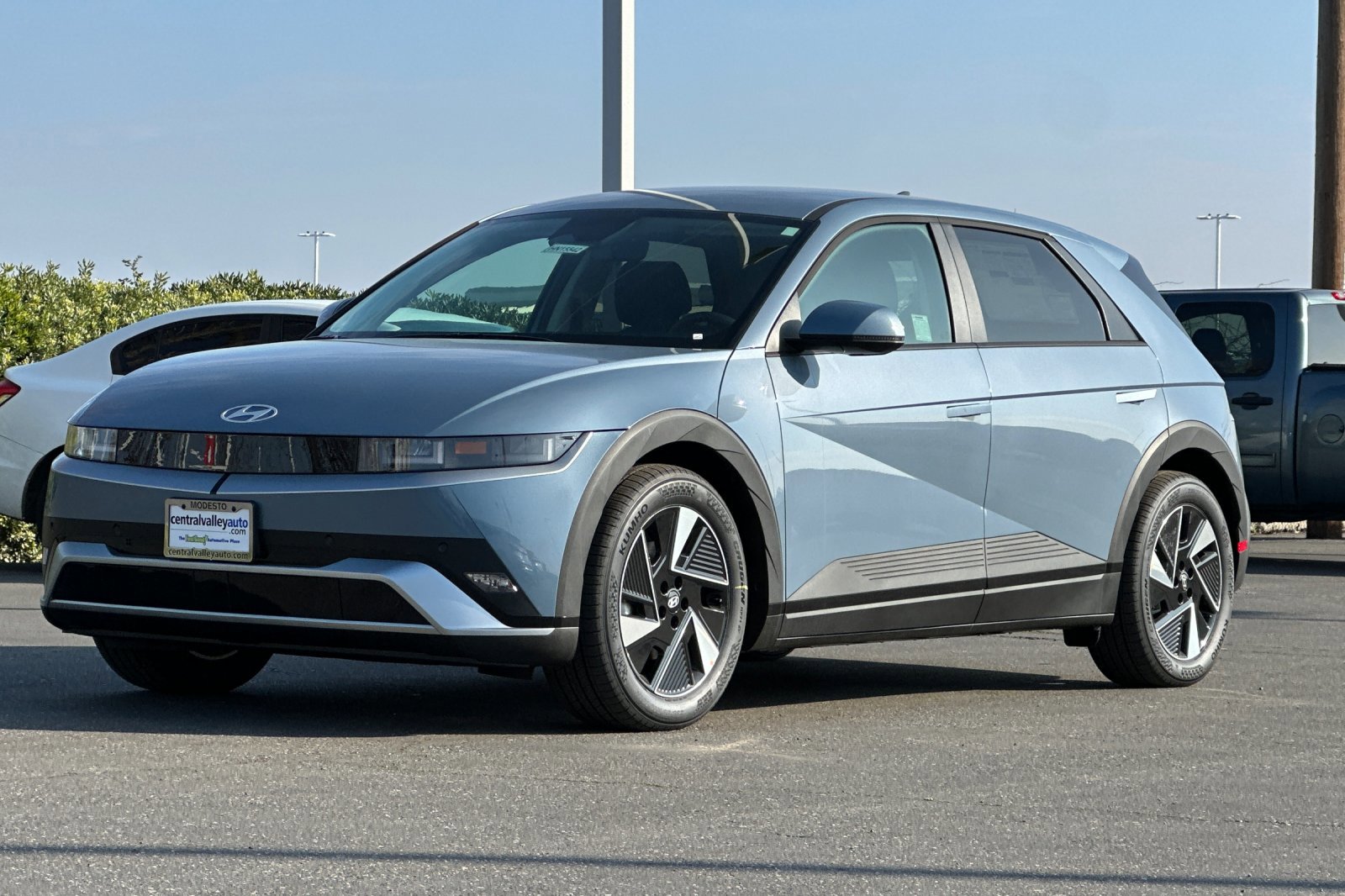 New 2026 Hyundai Ioniq 5 SE image 8