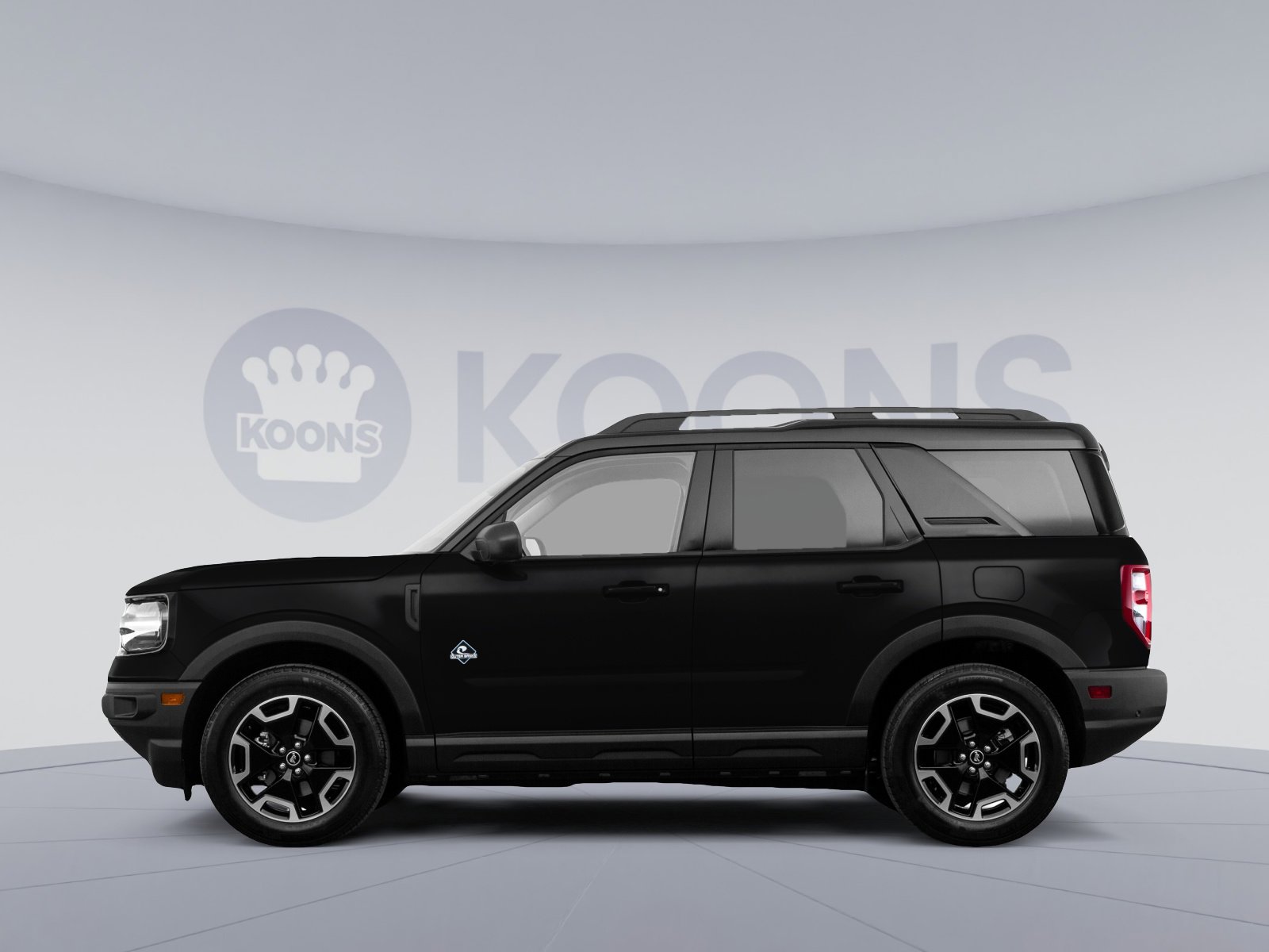 Used 2022 Ford Bronco Sport Outer Banks w/ Tech Package image 2