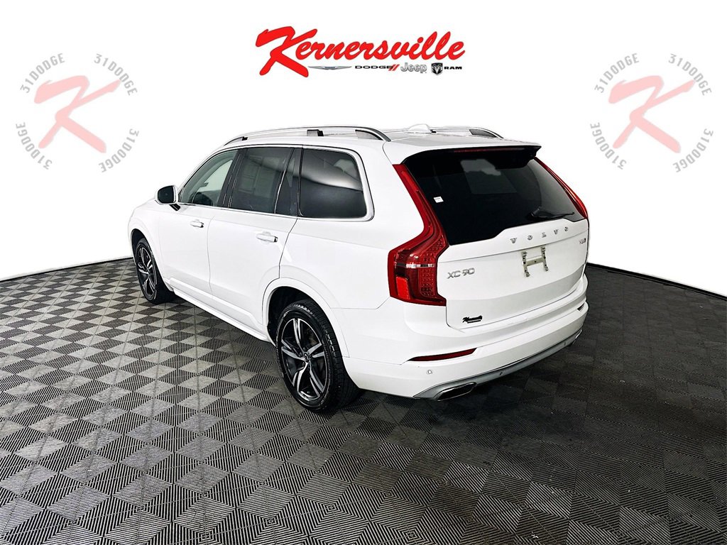 Used 2016 Volvo XC90 T5 Momentum image 5