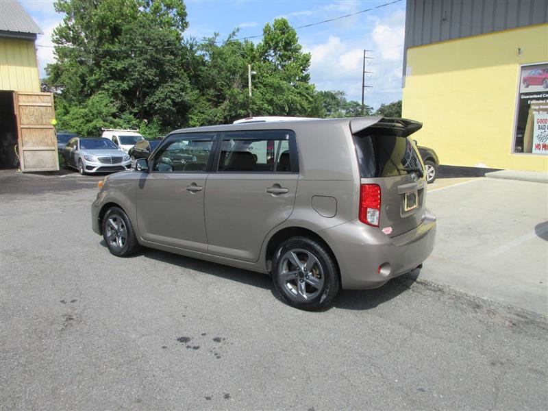 Used 2012 Scion xB image 3