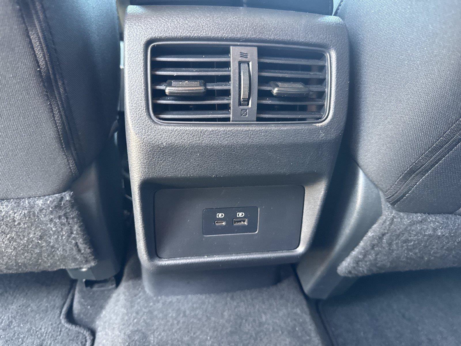 Used 2023 Nissan Rogue SV FWD image 25