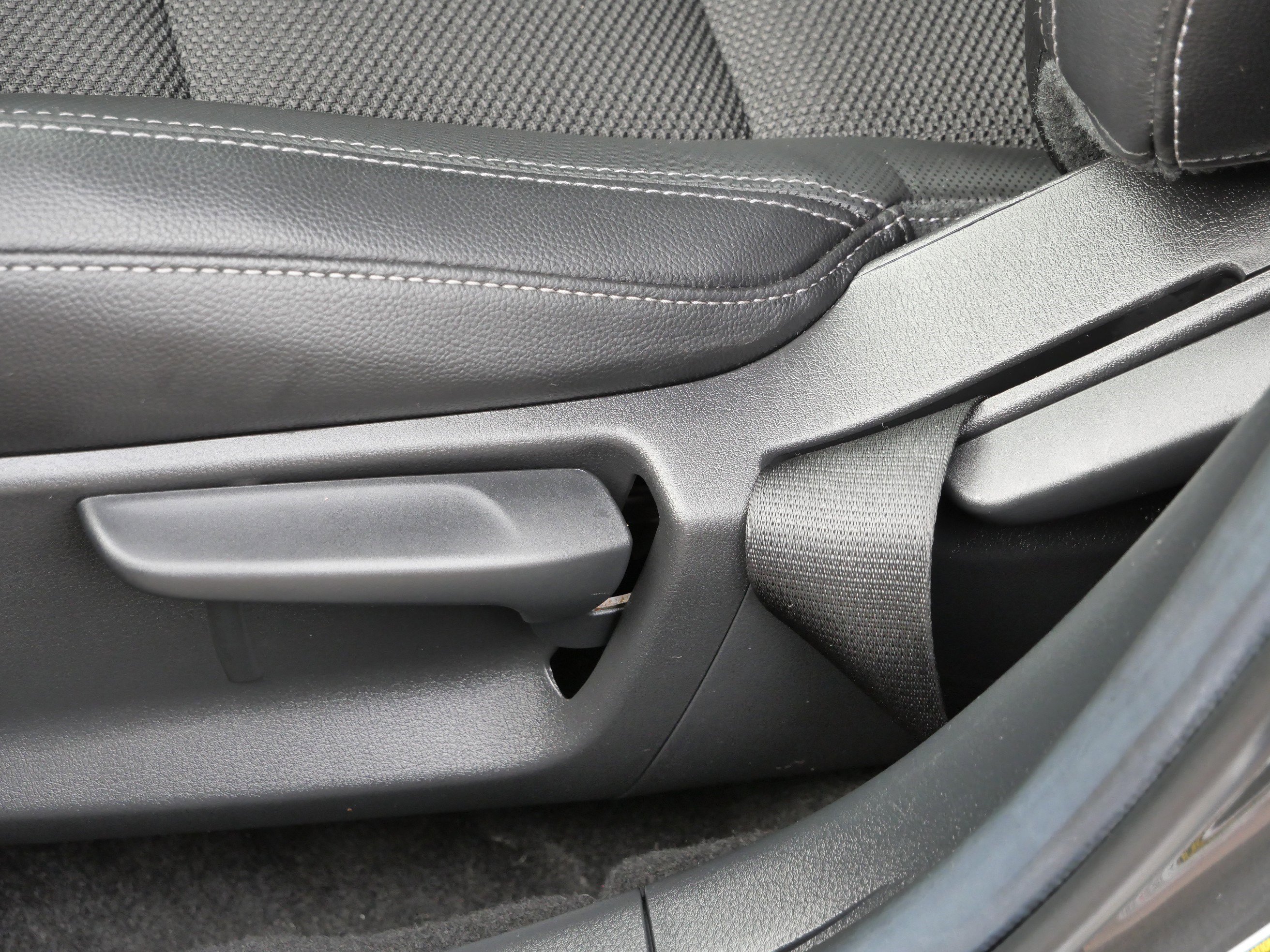 Used 2024 MAZDA CX-50 AWD 2.5 S w/ Cargo Package image 20