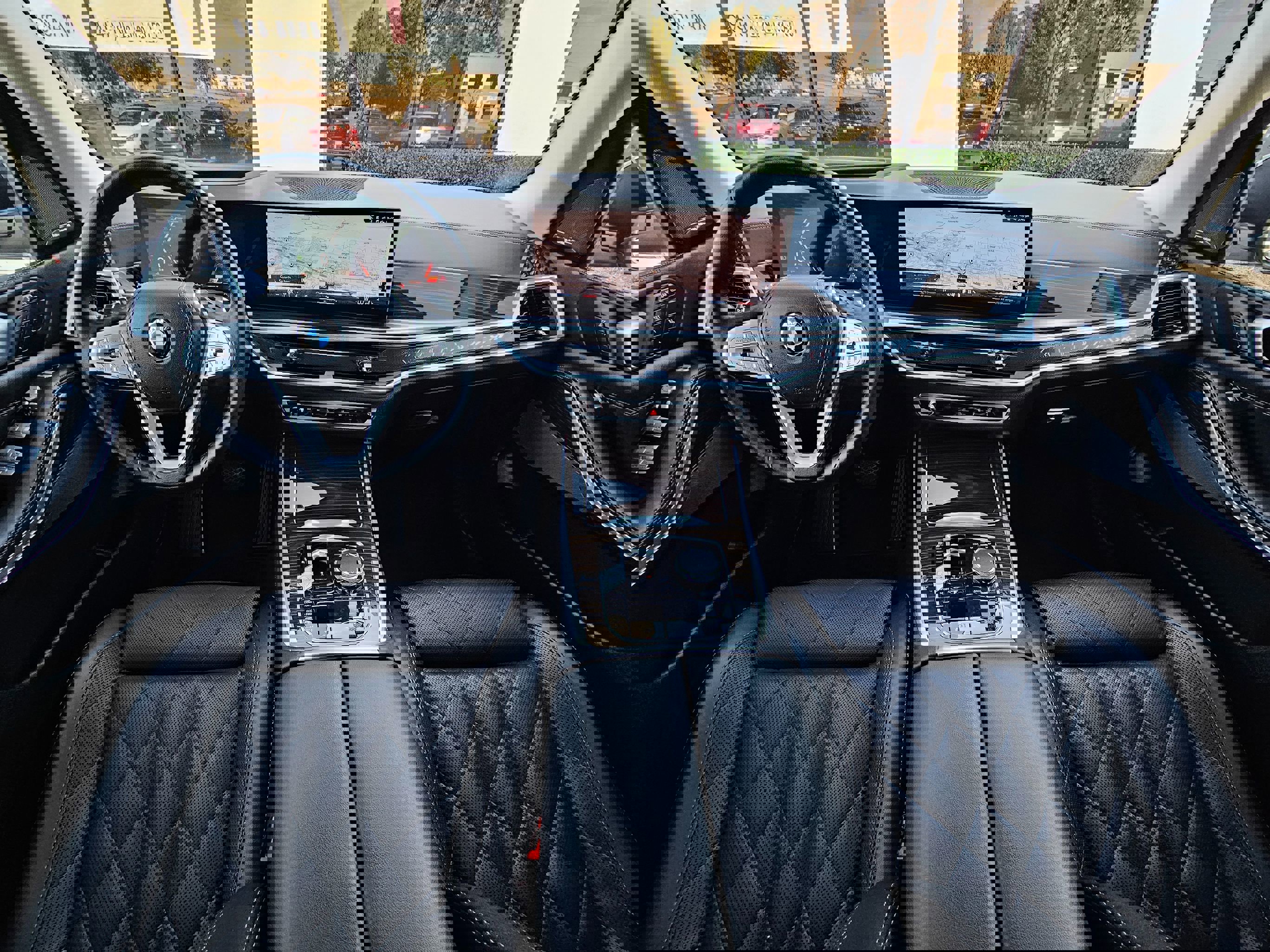 Used 2025 BMW X7 xDrive40i image 26