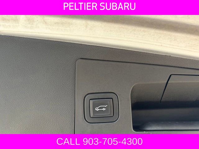 Used 2019 Cadillac XT5 FWD image 18