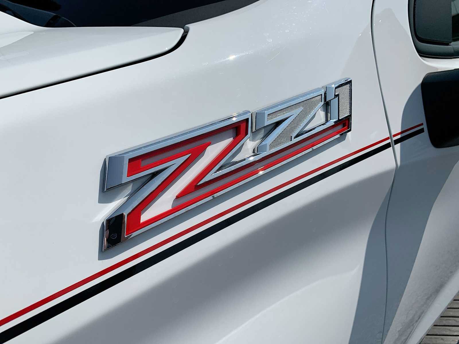 Certified 2022 Chevrolet Silverado 1500 RST AWD/4WD image 29