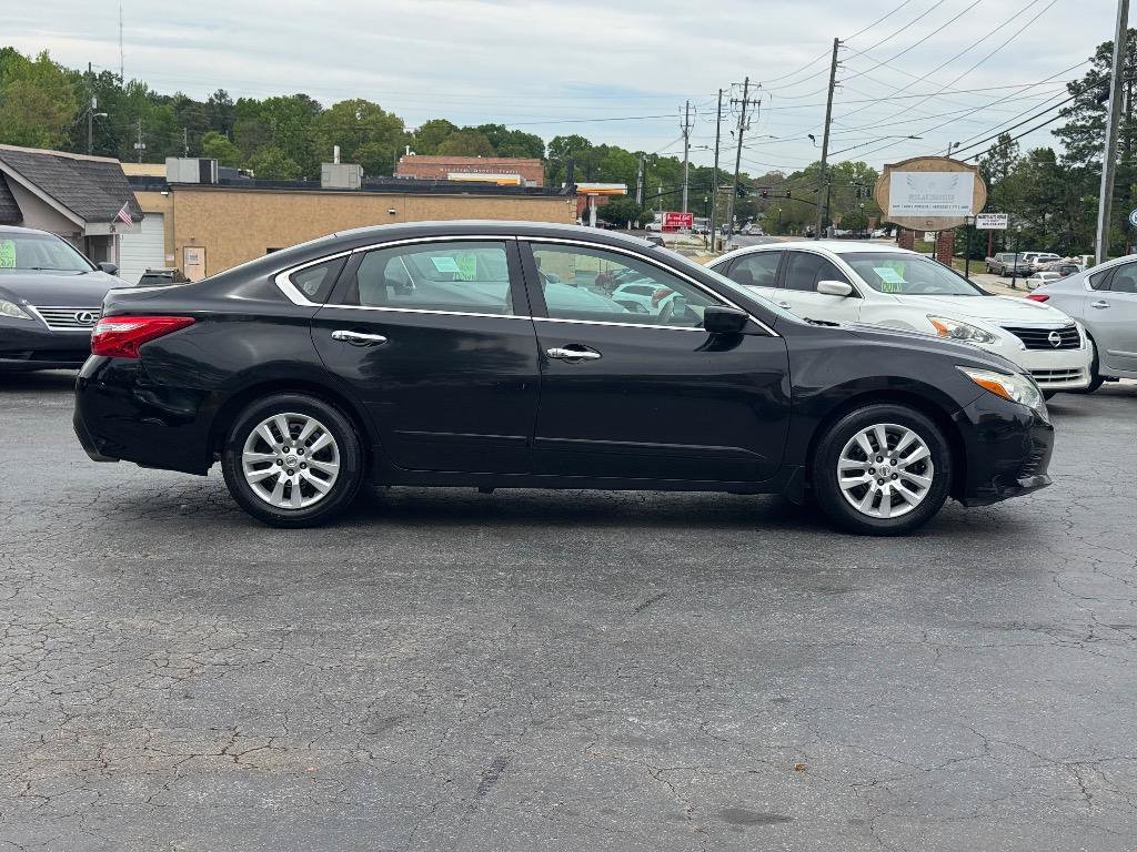 Used 2016 Nissan Altima 2.5 S w/ Power Driver Seat Package FWD image 7