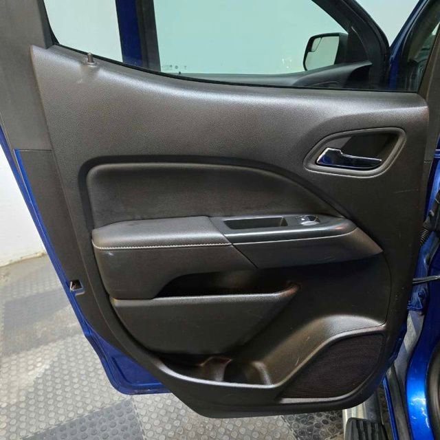 Used 2018 GMC Canyon SLE w/ SLE Convenience Package image 25