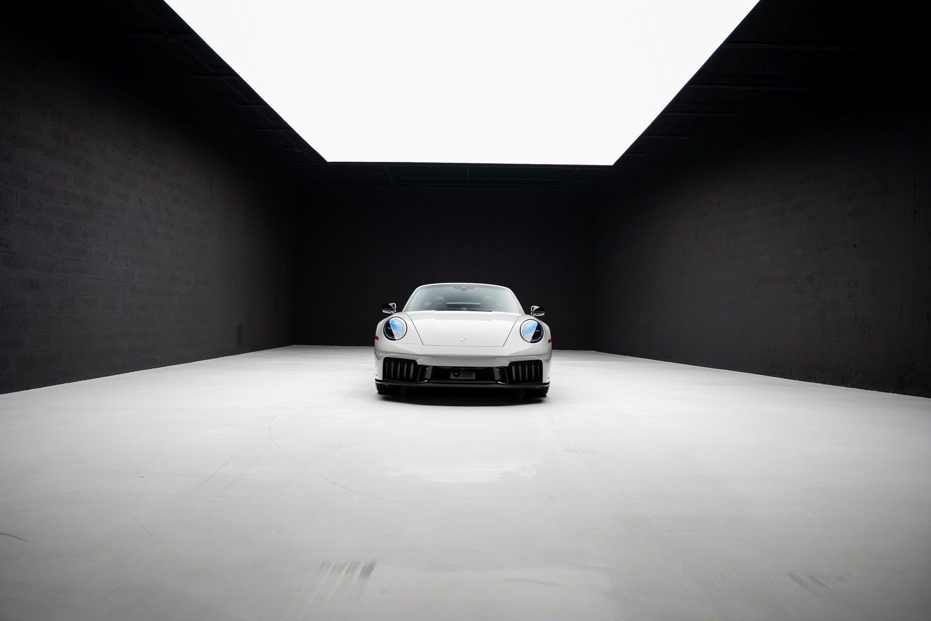 Used 2025 Porsche 911 Targa 4 GTS w/ Premium Package image 85