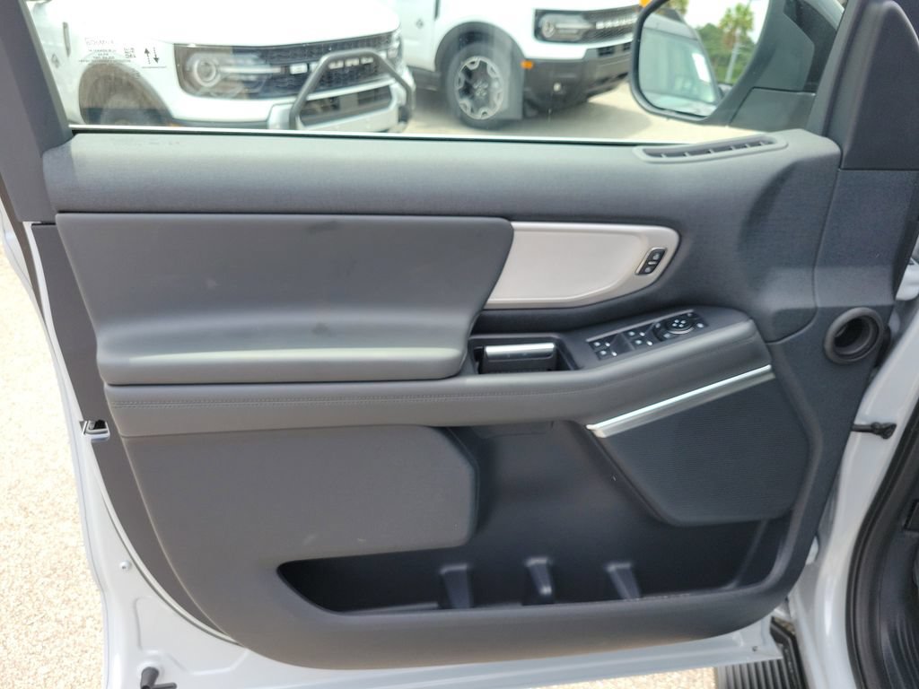 New 2026 Ford Expedition Max Active AWD/4WD image 16