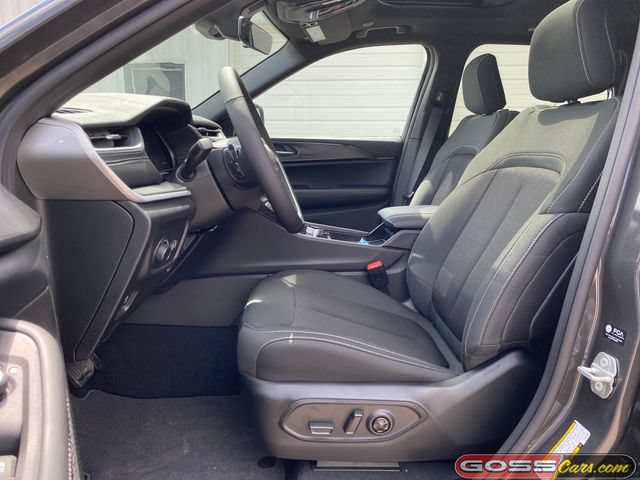 New 2026 Jeep Grand Cherokee Laredo X AWD/4WD image 25