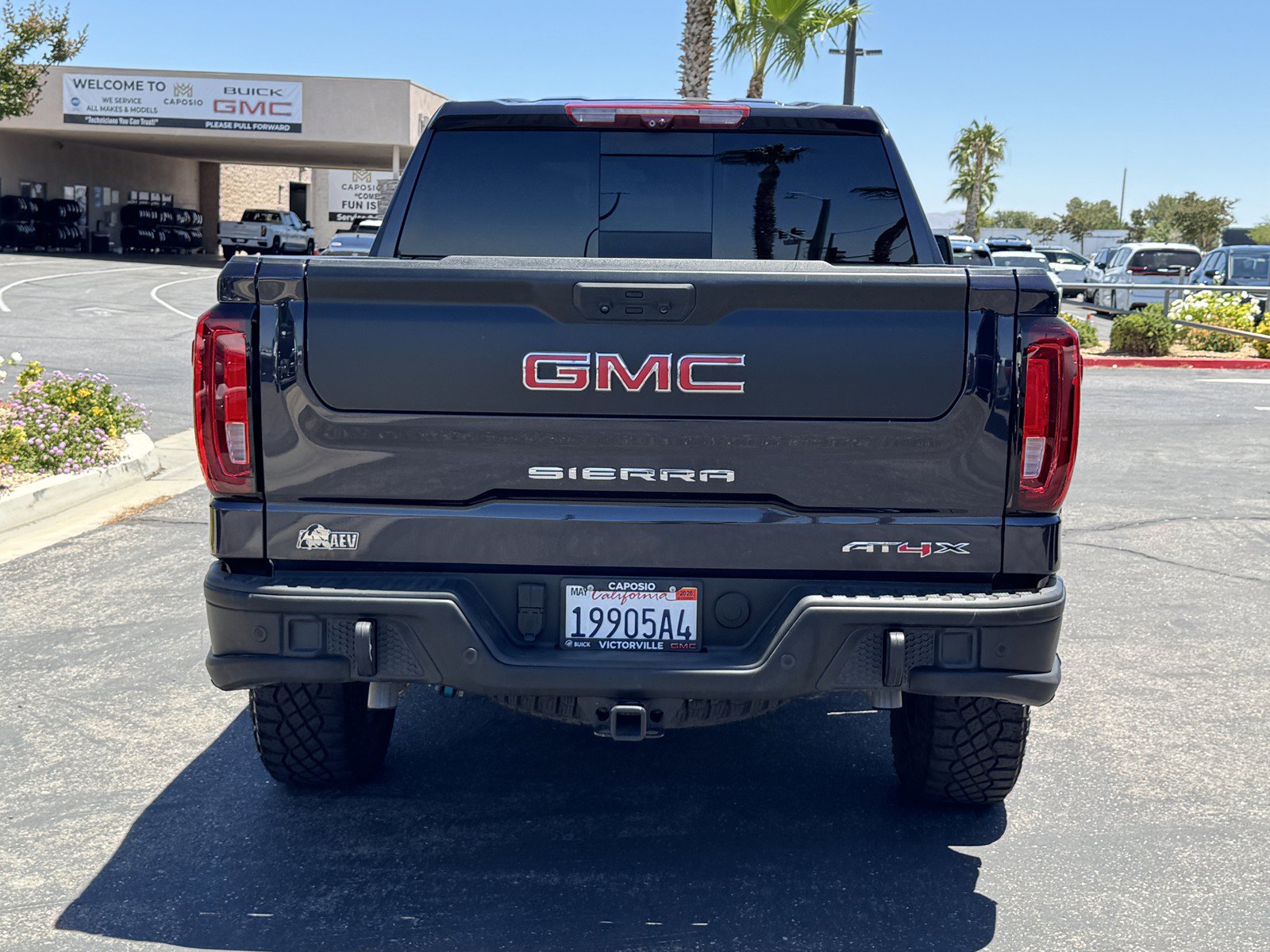 Used 2024 GMC Sierra 1500 AT4X w/ AT4X AEV Edition AWD/4WD image 5
