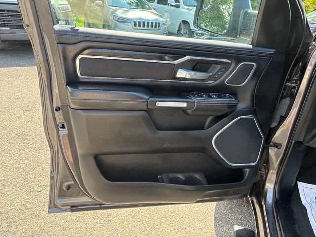 Used 2023 RAM 1500 Laramie AWD/4WD image 7