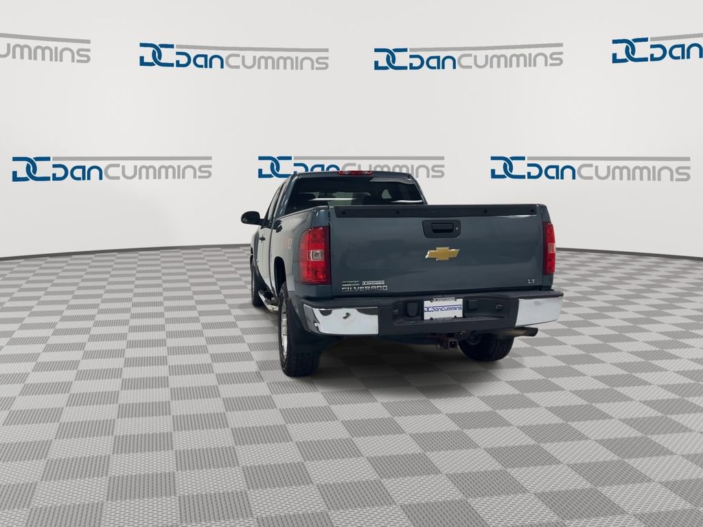 Used 2011 Chevrolet Silverado 1500 LT w/ All-Star Edition AWD/4WD image 7