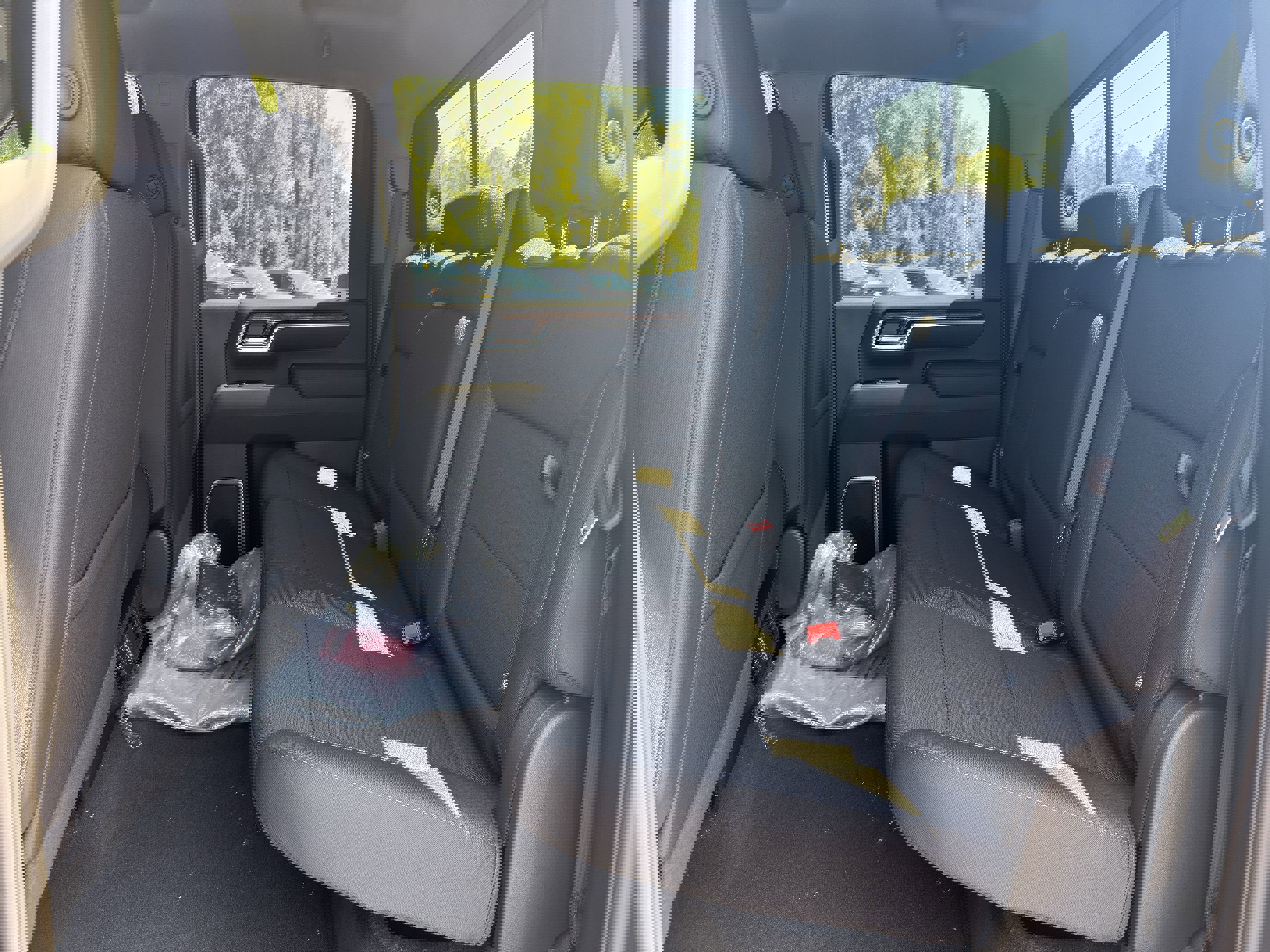 New 2025 GMC Sierra 2500 SLE w/ SLE Value Package; image 19