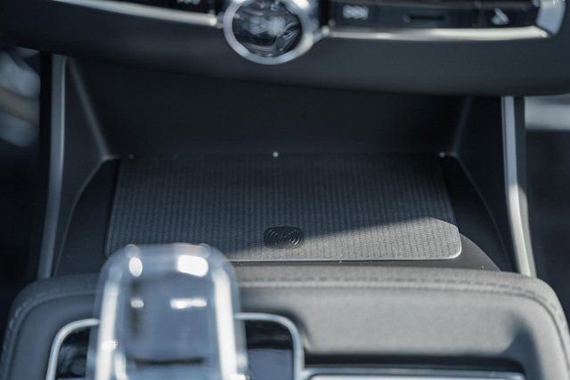 New 2026 Volvo XC90 B6 Ultra w/ Protection Package Premier image 24