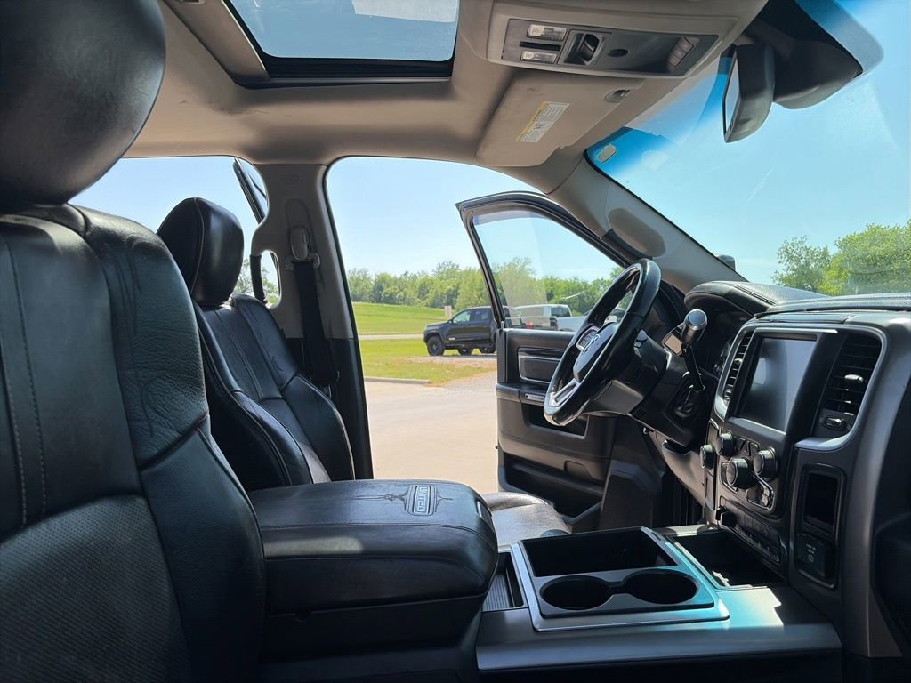 Used 2014 RAM 2500 Limited AWD/4WD image 24