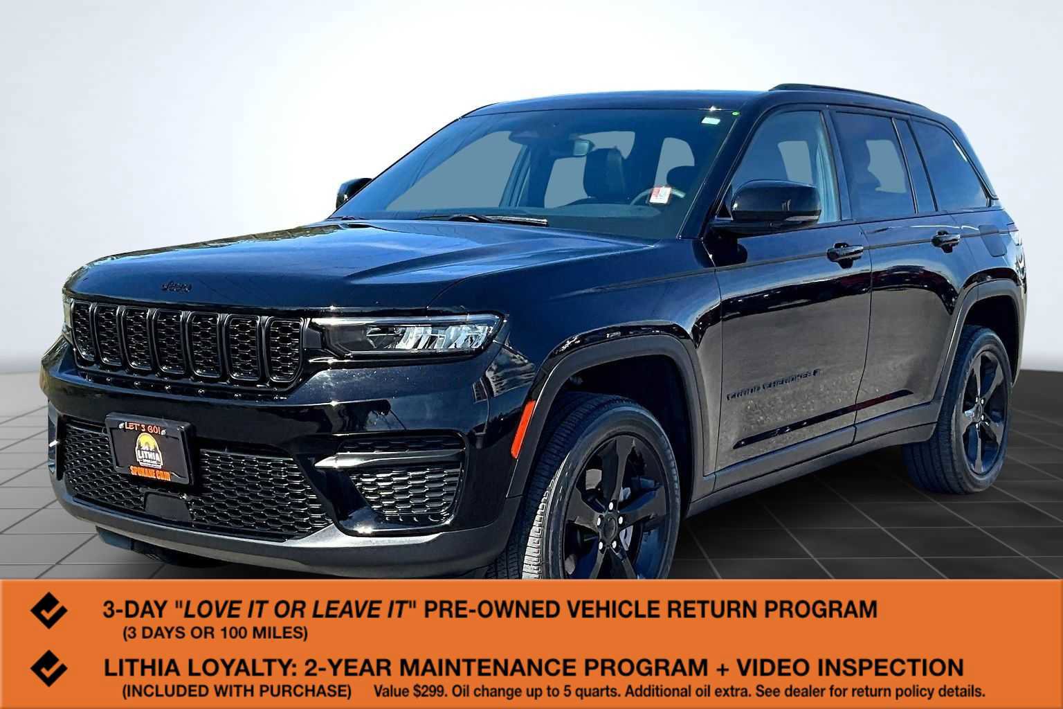 Used 2024 Jeep Grand Cherokee Altitude image 1