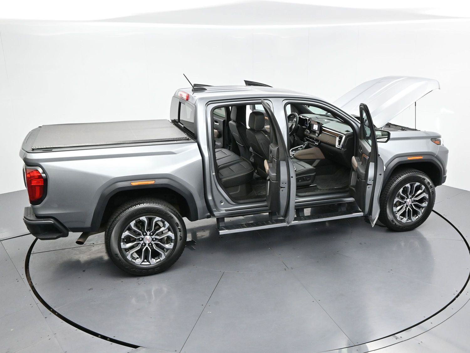 Used 2023 GMC Canyon Denali AWD/4WD image 42