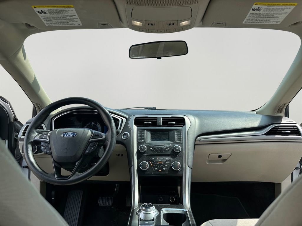 Used 2018 Ford Fusion SE image 10