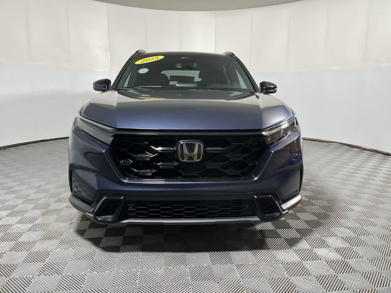 Used 2025 Honda CR-V Sport-L image 3