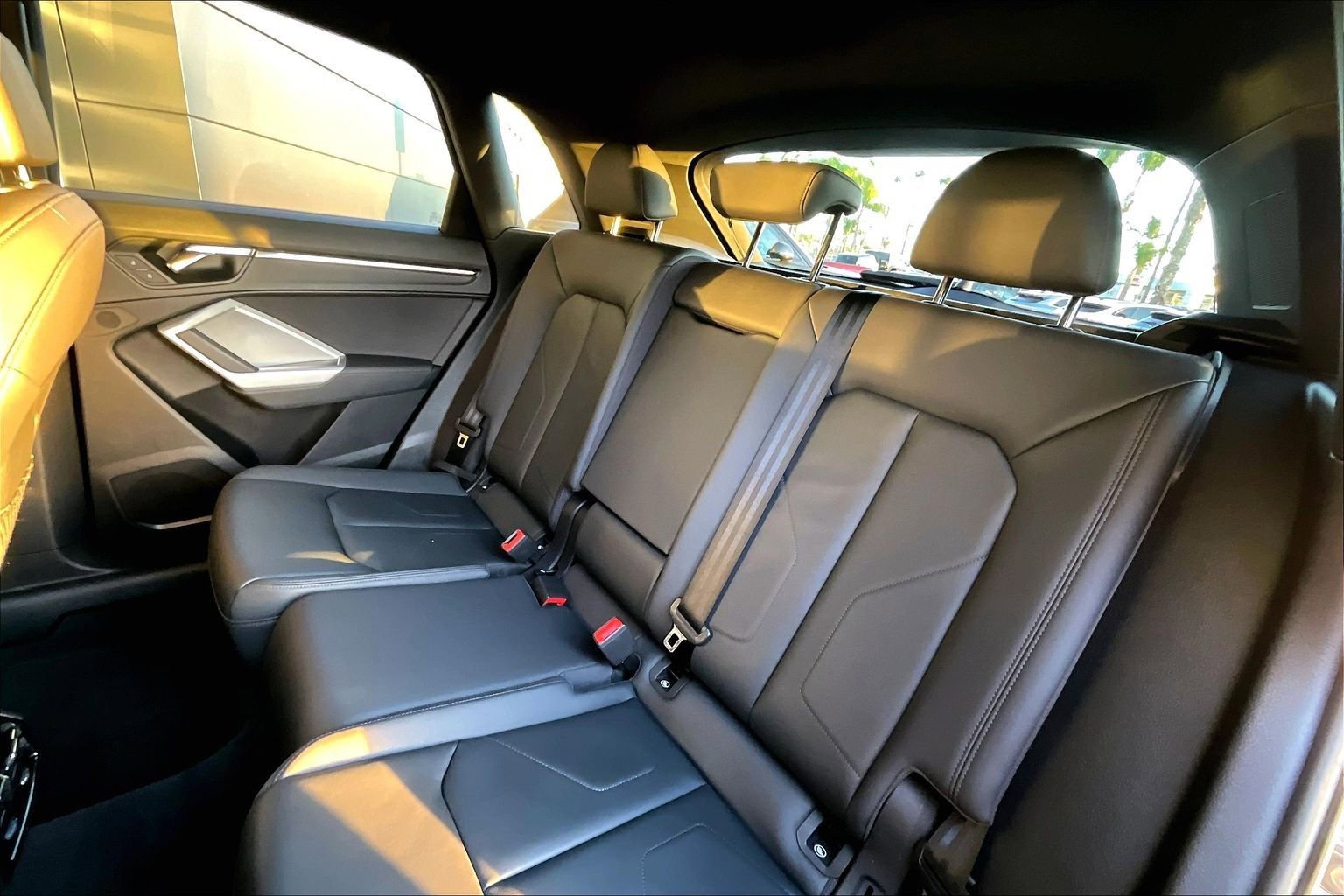 Used 2022 Audi Q3 2.0T Premium Plus w/ Premium Plus Package image 26