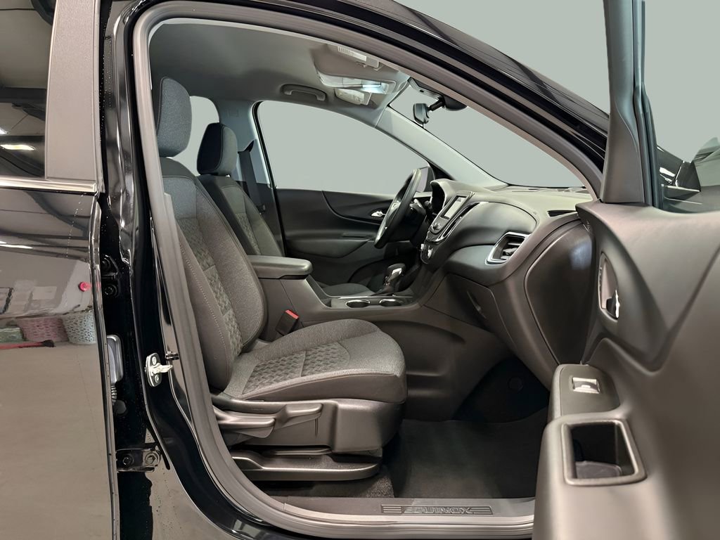 Used 2024 Chevrolet Equinox LT image 15