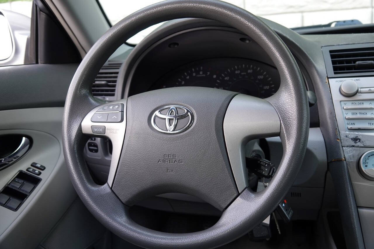 Used 2008 Toyota Camry FWD image 68