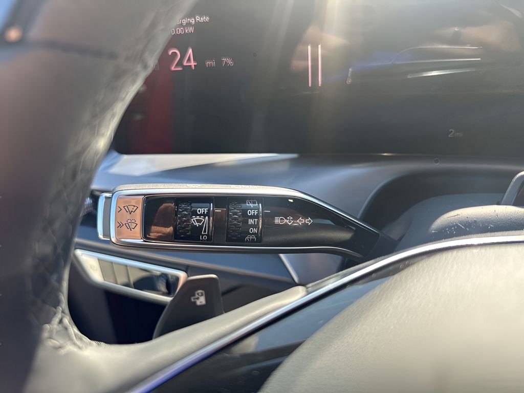 New 2026 Cadillac Vistiq Luxury image 36