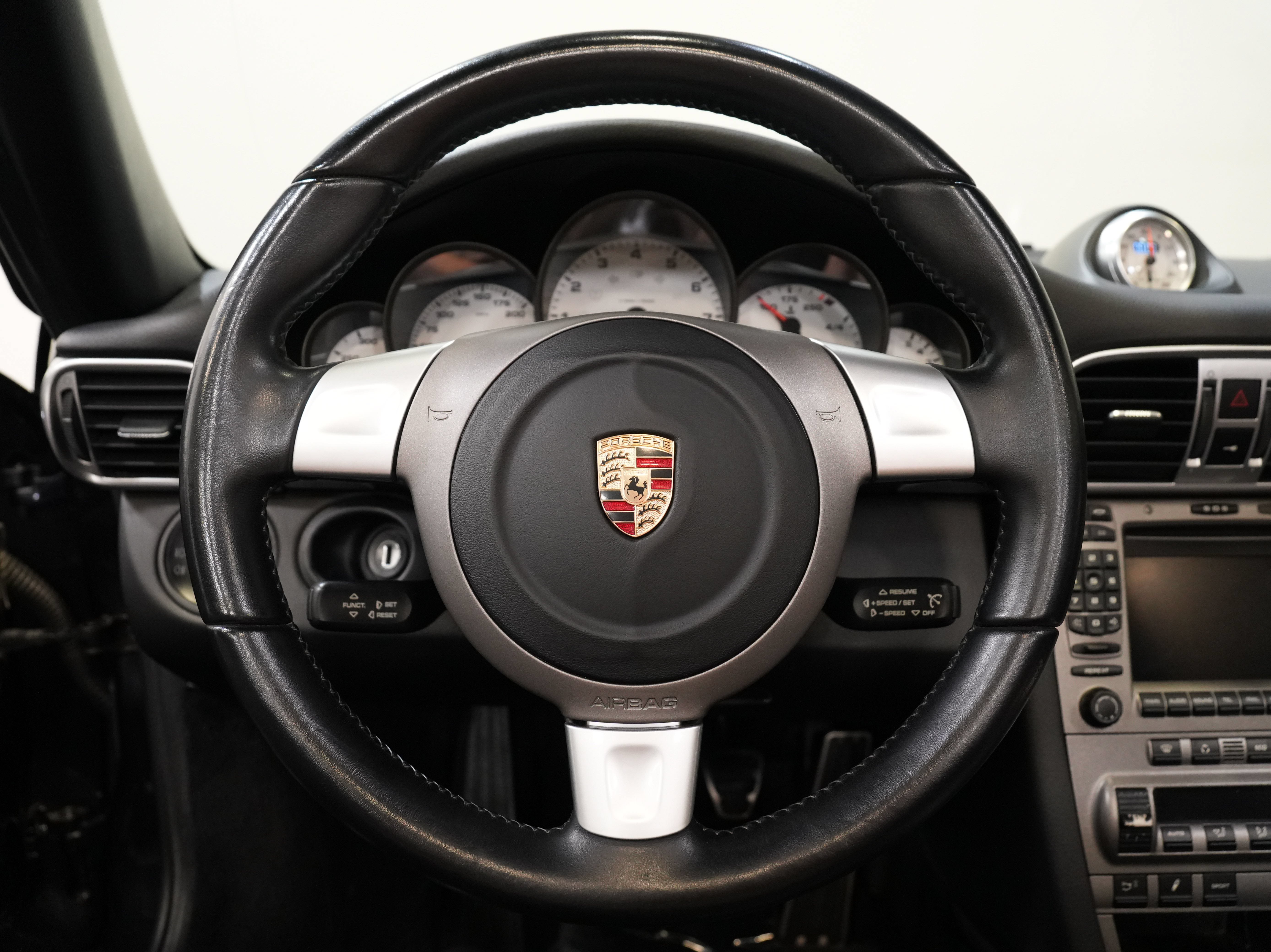 Used 2006 Porsche 911 Carrera 4S AWD/4WD image 32