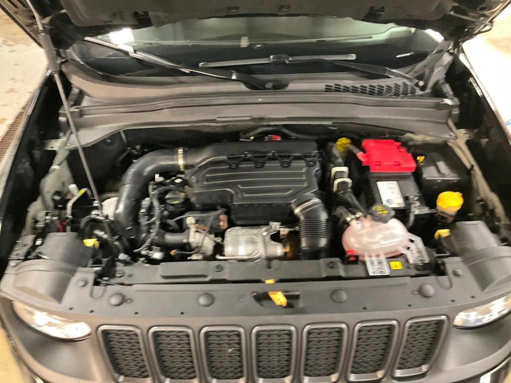 Certified 2023 Jeep Renegade Trailhawk image 10