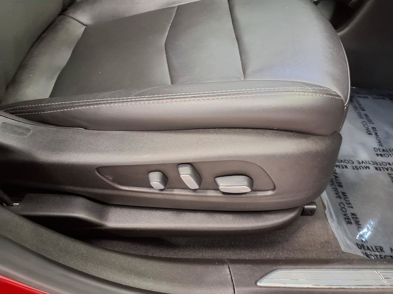 Used 2021 Cadillac XT5 Premium Luxury FWD image 11