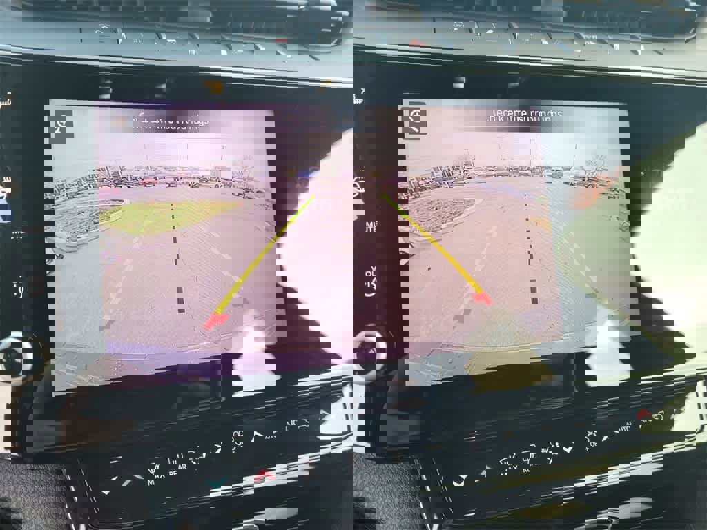 New 2026 Jeep Grand Cherokee Altitude image 11