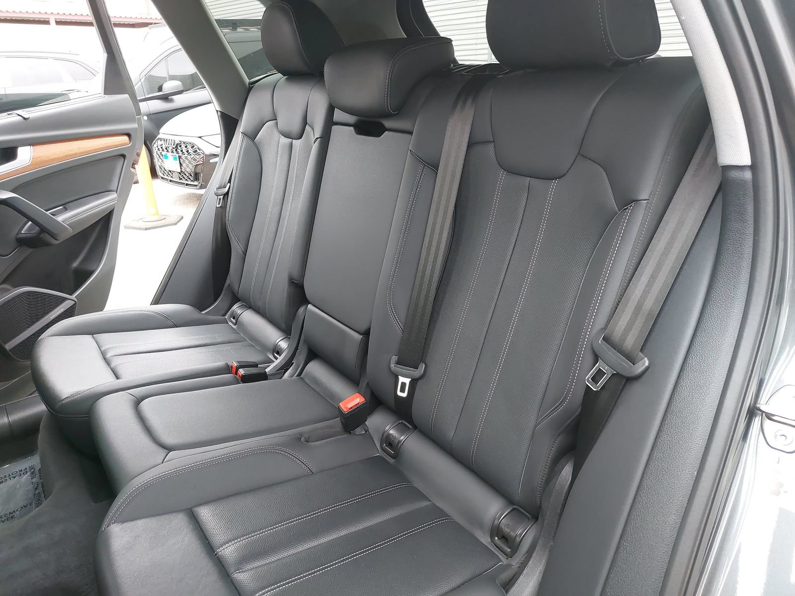 Used 2022 Audi Q5 2.0T Prestige w/ Prestige Package AWD/4WD image 14