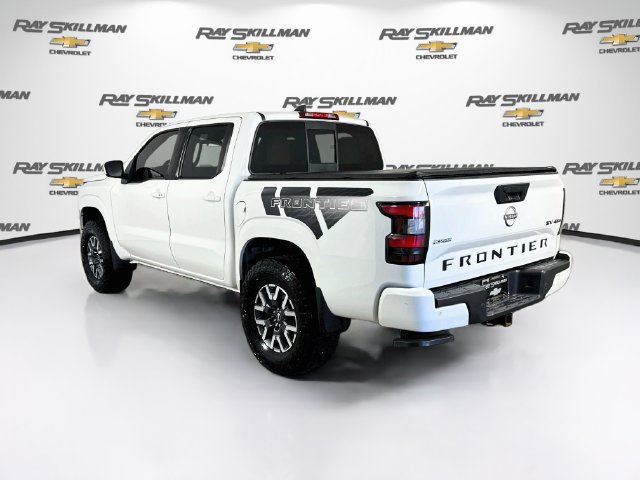 Used 2022 Nissan Frontier SV AWD/4WD image 5