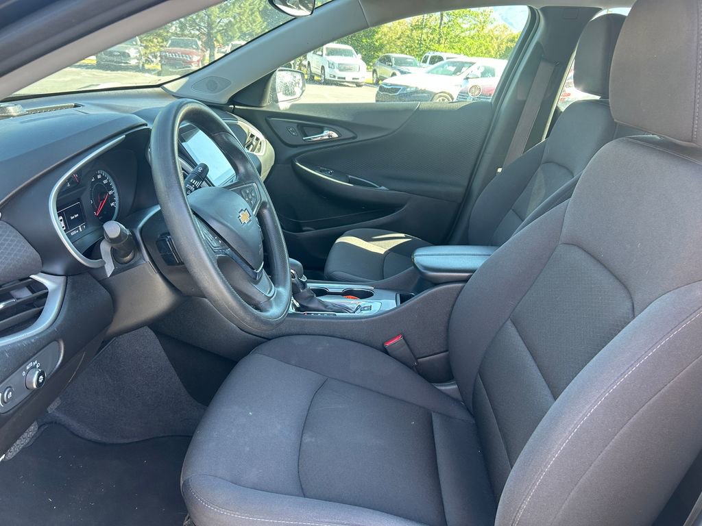 Used 2023 Chevrolet Malibu LT FWD image 26