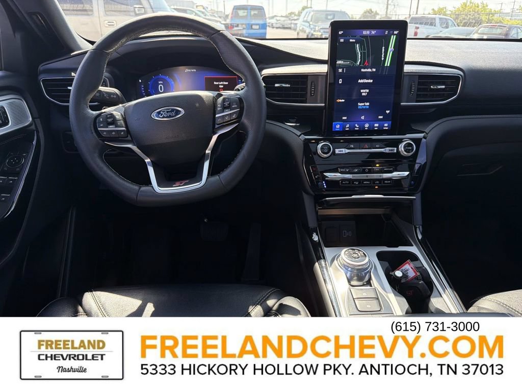 Used 2023 Ford Explorer ST w/ Equipment Group 401A AWD/4WD image 18