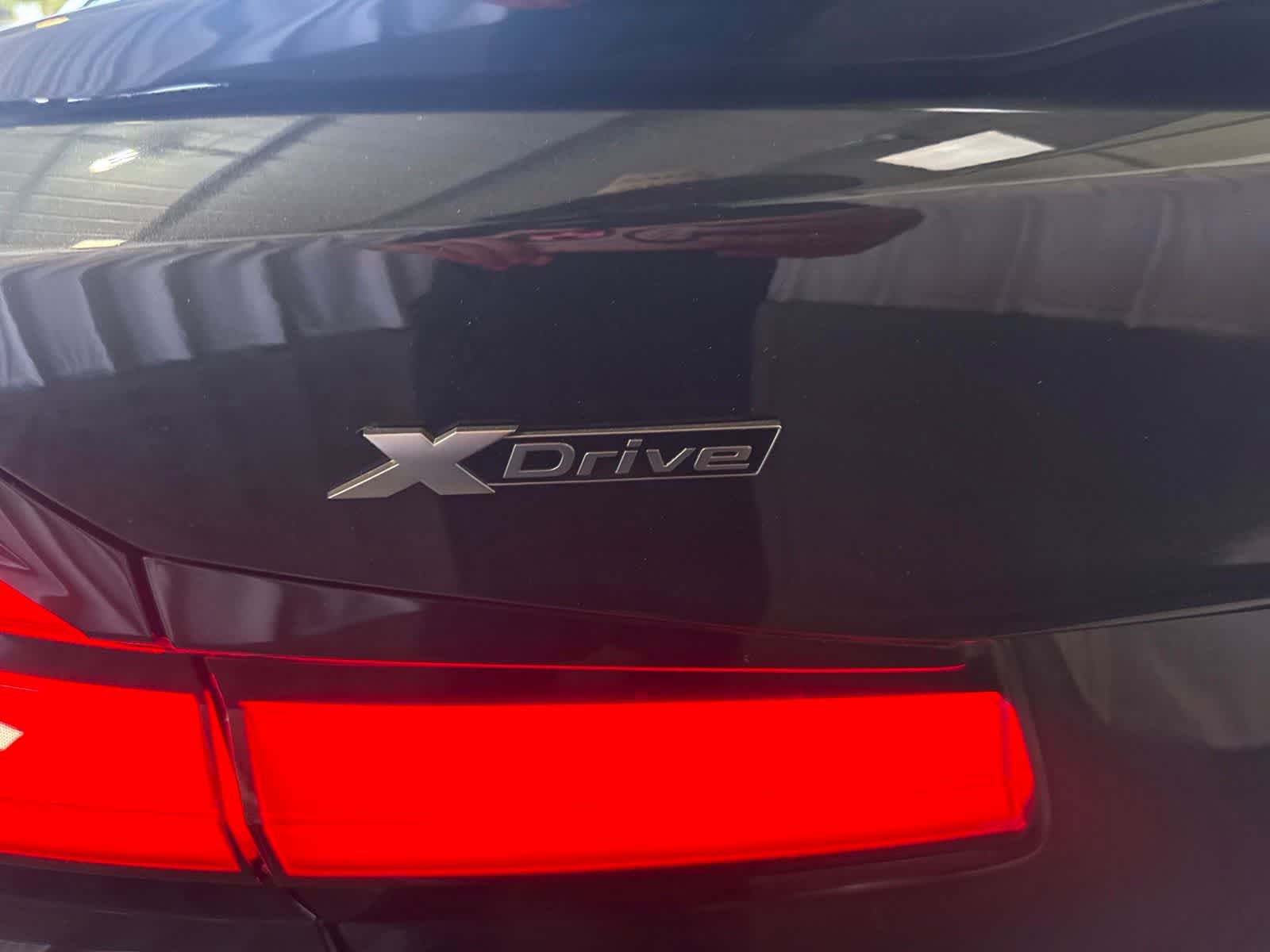 Used 2023 BMW M550i xDrive w/ Executive Package AWD/4WD image 12