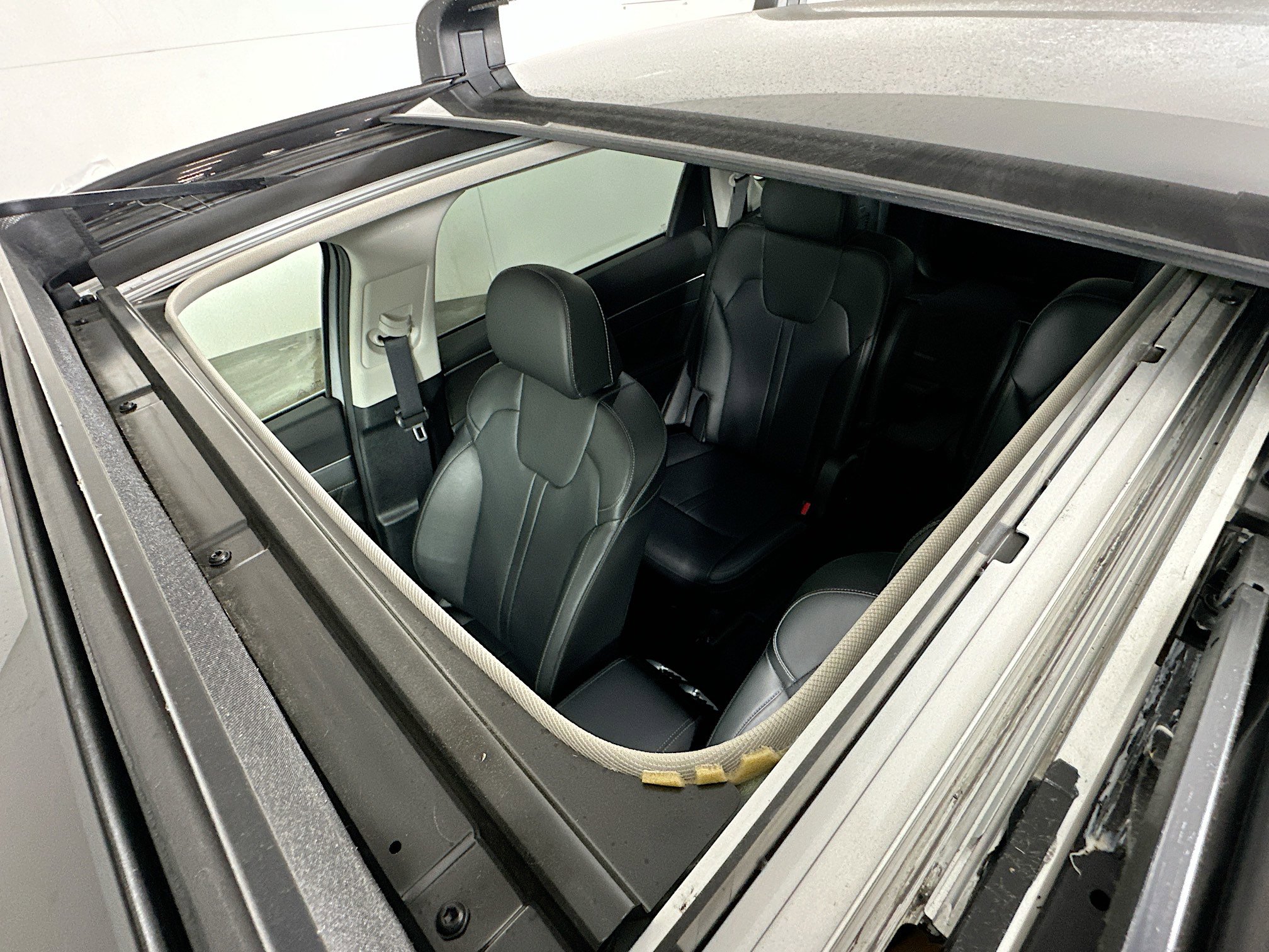 Certified 2022 Kia Sorento SX image 22