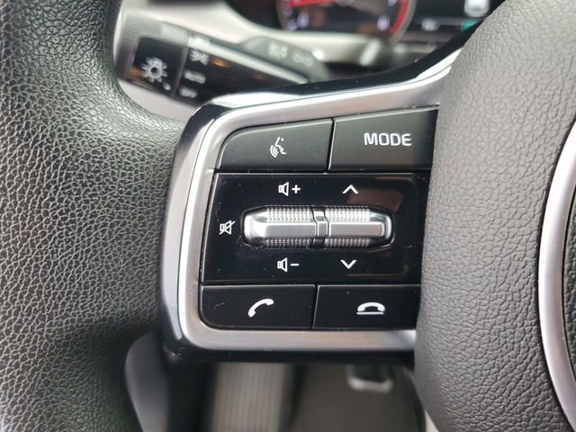 Used 2022 Kia Sorento LX FWD image 22